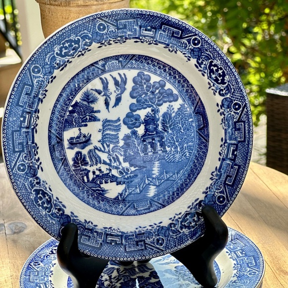 (4) Woods Ware England Blue Willow Pattern 6” Plates - Picture 1 of 6